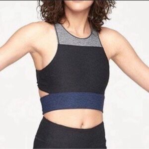 Outdoor Voices Tri Tone Slashback Crop Top Athletic Activewear Size XS
